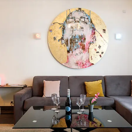 Le Grain D'or Yourhosthelper Cannes